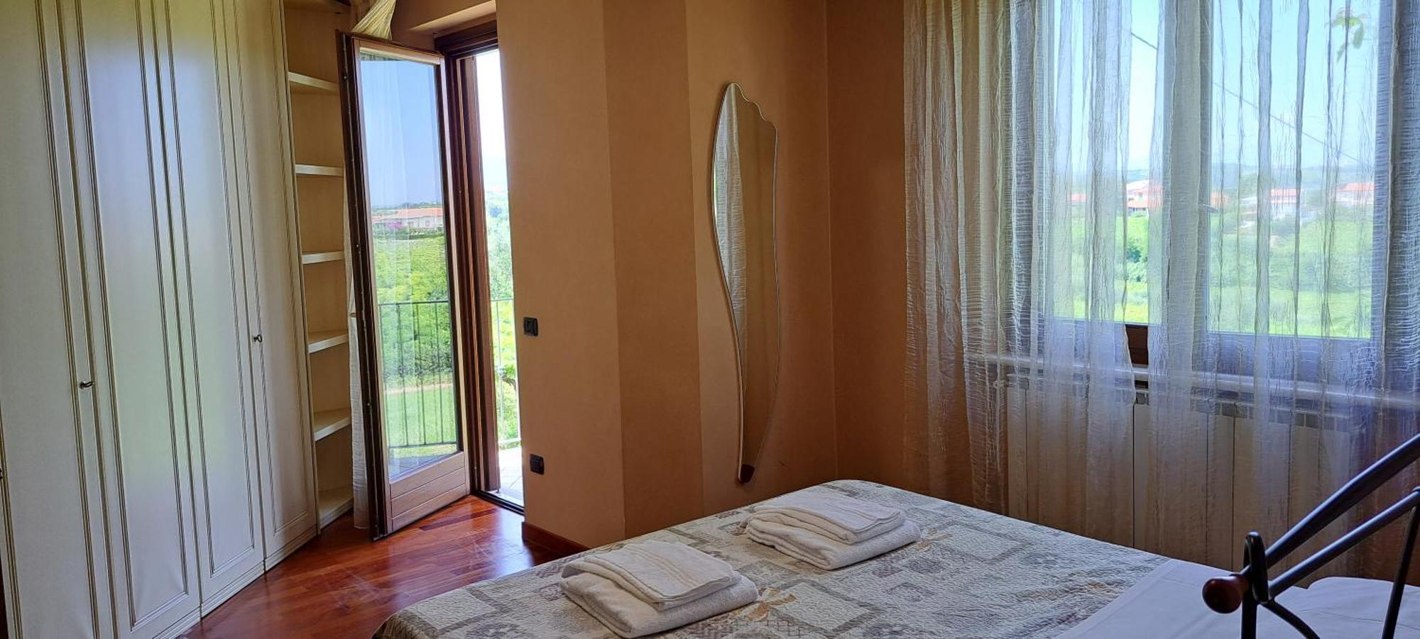 B & B Le Tre Rose Tollo Eksteriør bilde
